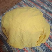 Фірмова трикотажна простинька на ризинці,заміри 125/200/25