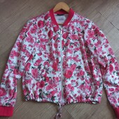 Красивий яскравий піджачок