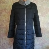 Легка демисезонна подовжена курточка пальто