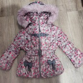 Комбінезон зимовий на дівчинку.