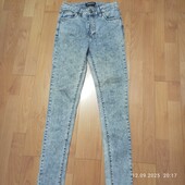 Джинси 25 р