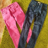 Дві парі джинсових штанців для дівчинки, одного розміру, одним лотом