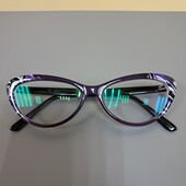 Окуляри- метелики для зору (-3,75).