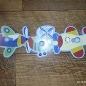 Дитячий дерев'яний вішак