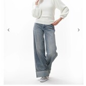 Светр з широкими рукавами