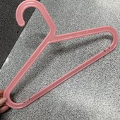 768. Вішалка для дитячого одягу IKEA