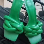 Босоножки кожа