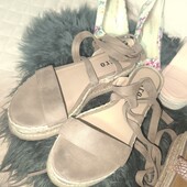 Retro босоніжки на платформі