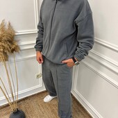 Теплый ,не кашлатится