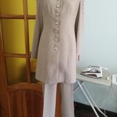 Костюм, р. 46-48