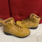 Демі Nike,оригінал,із натуральної шкіри,розмір 40,устілка 25,8