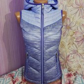 Жилеточка дівчинкі. Класснюча. Стан нової речі.
