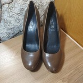 Шкіряні туфлі від 5th avenue