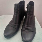 Симпатичні черевики