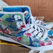 Фірмові кеди ботинки 39 розмір