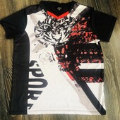 Футболка размер L.