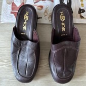 Кожаные тапочки шлепки