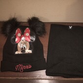 Комплект на дівчинку: шапка і хомут.