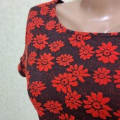 Сукня з квітами