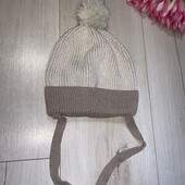 Шапка на 1,5-2роки.Ідеальний стан.
