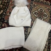 Тепла зимова шапка та шарф