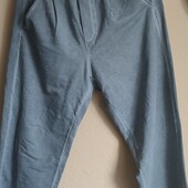 Жіночий костюм