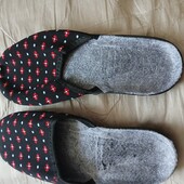 Капці жіночі.нові.розмір 40