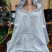 Лот 48.Халат-накидка Disney, розмір 42-44 євро (підійде і на 46-48 євро).