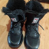 чоботи черевики кросівки для дівчинки сезон весна осінь