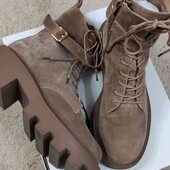 шикарні черевики натуральний замш 39 р.
