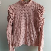 Блузка ажурная стрейч в идеале.