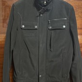 Чоловіча демісезонна чорна куртка