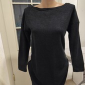 Чорна тепла сукня, м'яка.