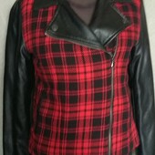 Benetton Демисезонная куртка в клеточку