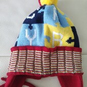 Нова шапка для малечі