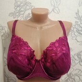 Красивий бюстгальтер на кісточках F&F 40F=90F
