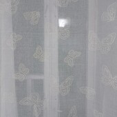 2 дуже красиві білосніжні штори, із Америки, розмір 2.12 з 93 см. В лоті 2 шторки. Дуже гарний стан