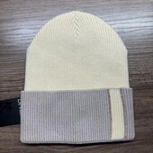 Демісезонна трикотажна шапка