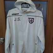 Гарна спортивна кофта