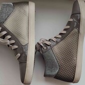 Geox дихаючі високі кроси