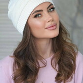 Шапочка жіноча біла демісезон