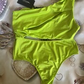 Шикарний новий купальник розмір 48-50