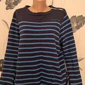 Светир р16 /18 гарний стан супер