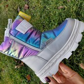 Зимові дутіки чоботи черевики 28 29 30 33 35р