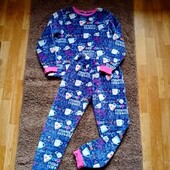 Тепла плюшева піжама на 9-11 років