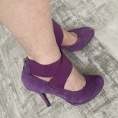 Замшевые натуральные туфли лавандового цвета 38 р