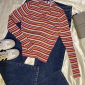 Яскрава кофтинка/джемпер у смужку