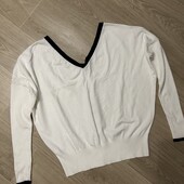 Ніжний светр, р.12/14 в гарному стані