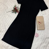 Чорна сукня