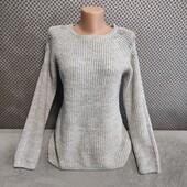 Симпатичный вязаный свитерок с открытыми плечами ( с камушками), р.166